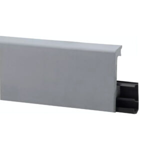 Плинтус Winart PRO HDPS Quadro 80 мм Титаниум