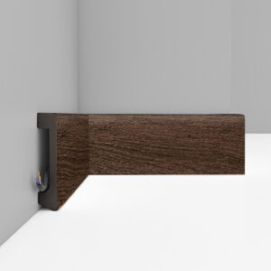 Плинтус Decomaster D235-81 ДМ (80*17*2400 мм)
