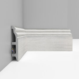 Плинтус Decomaster D232-84ДМ (100*22*2400мм)